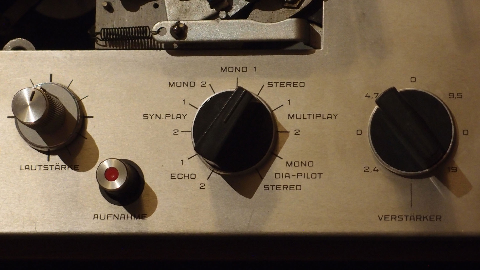 2024-03-12 wendelrekords V.II (unfinished sense of time Tape Mix und Tape Echo Mix) (10 Vinyl)